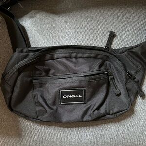 O'Neill Black Fanny Pack Crossbody Bag NWOT